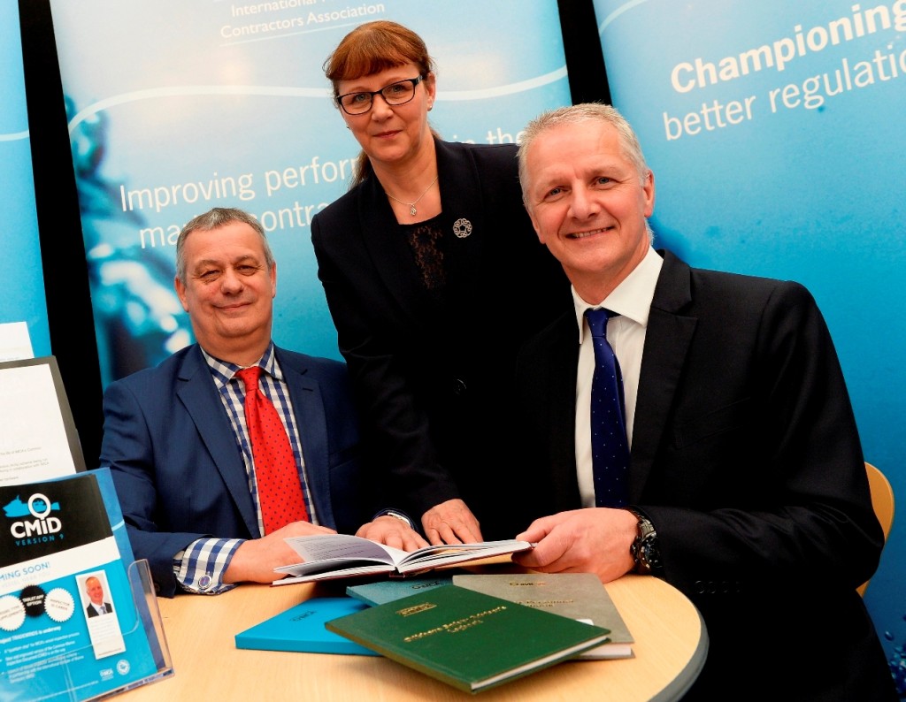 Mike Schwarz (IIMS CEO), Hilary Excell (MSA Business Manager) and Chris Baldwin, (IMCA Technical Adviser) announcing the launch date for CMID accredited vessel inspectors scheme