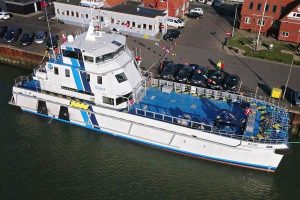MHO Gurli and MHO Esbjerg are operated from the third deck, where the wheelhouse and workstations enjoy uninterrupted vision of the turbine tower and surrounding working areas.