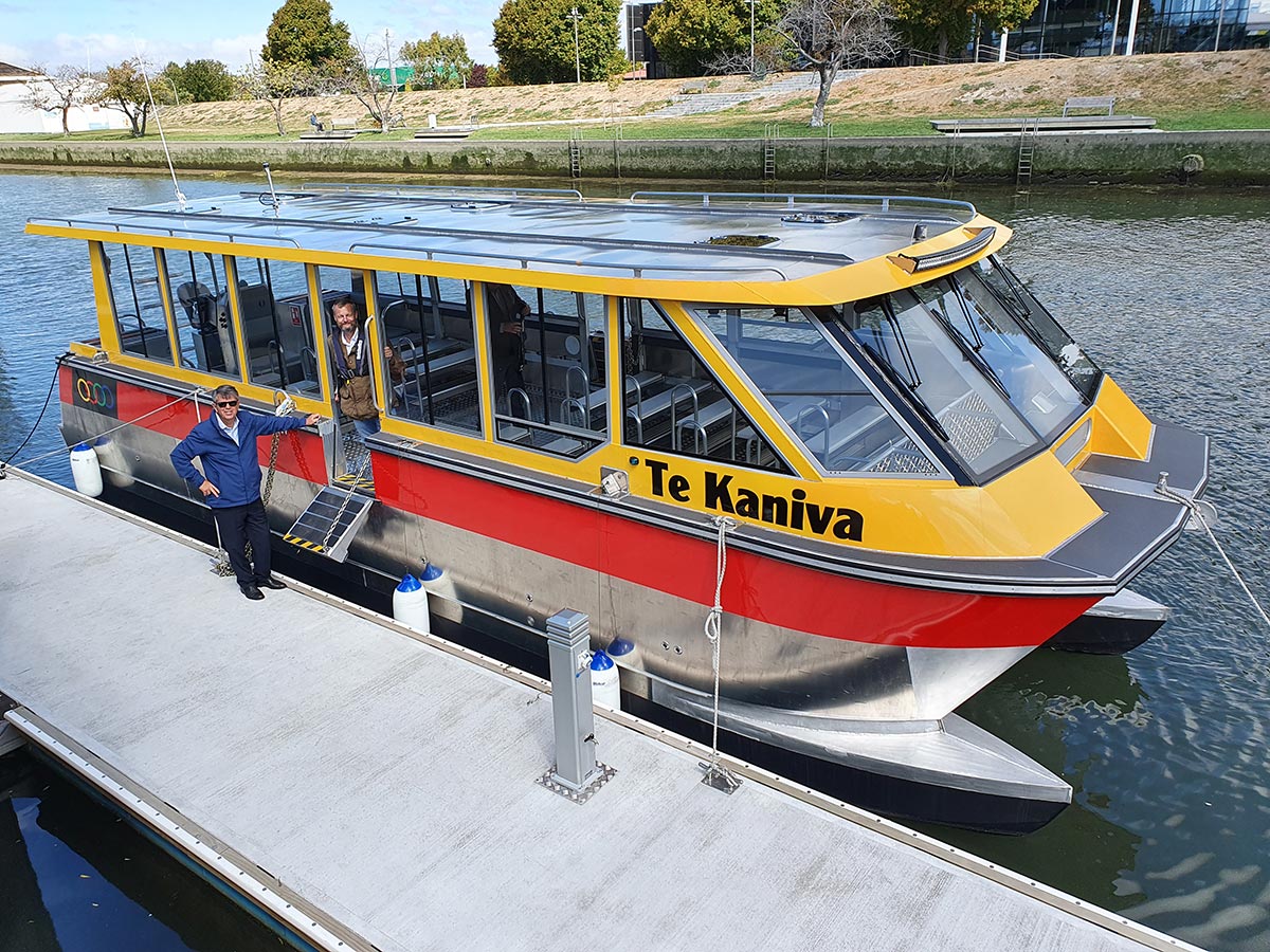 New school boat for children in remote Pacific atoll