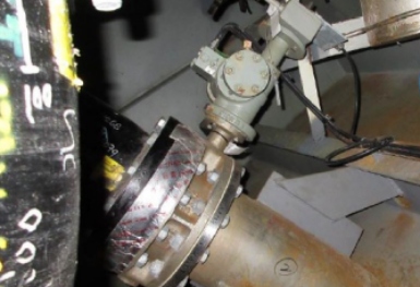 Scrubber overboard discharge connection