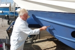 Paul Homer demonstrating the hammer tap test